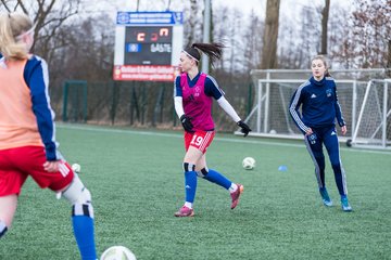 Bild 16 - wBJ HSV - F Holstein Kiel : Ergebnis: 0:6